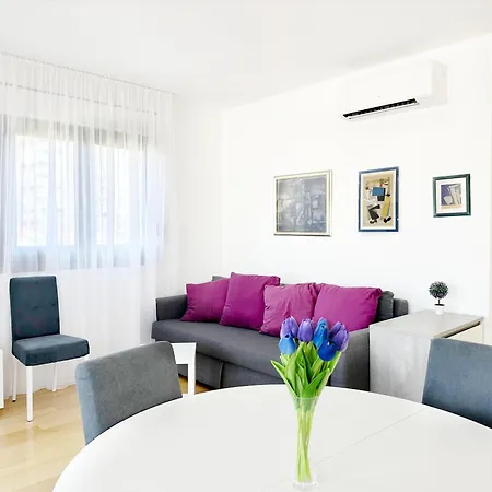 Apartman S'akvarel 3 - Private Garage Split