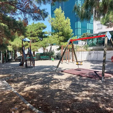 S'akvarel 3 - Private Garage Apartman *