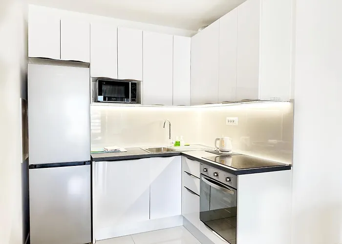 S'akvarel 3 - Private Garage Apartment Split