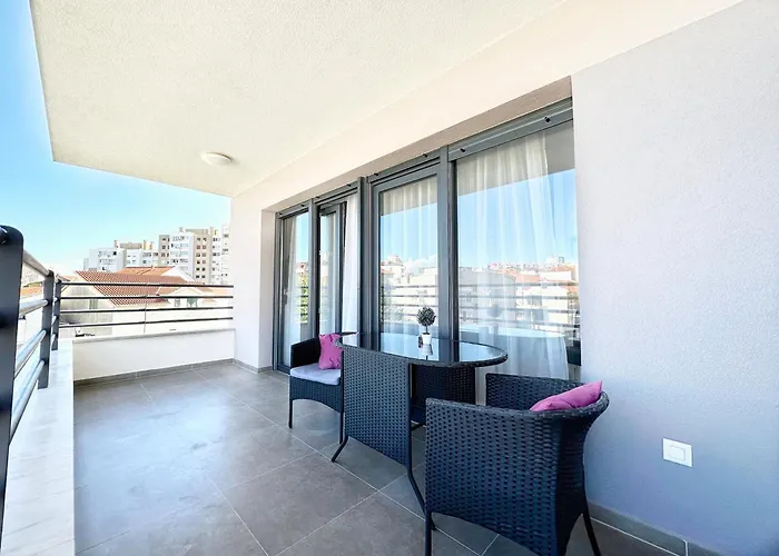 Apartment S'akvarel 3 - Private Garage *