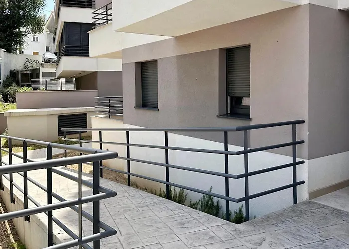 S'akvarel 3 - Private Garage *