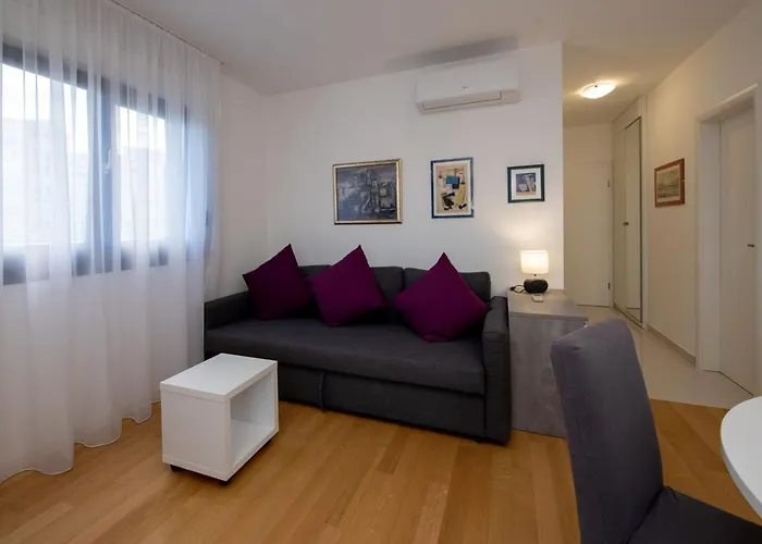 Apartment S'akvarel 3 - Private Garage *