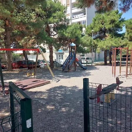 S`akvarel 3 - Private Garage *